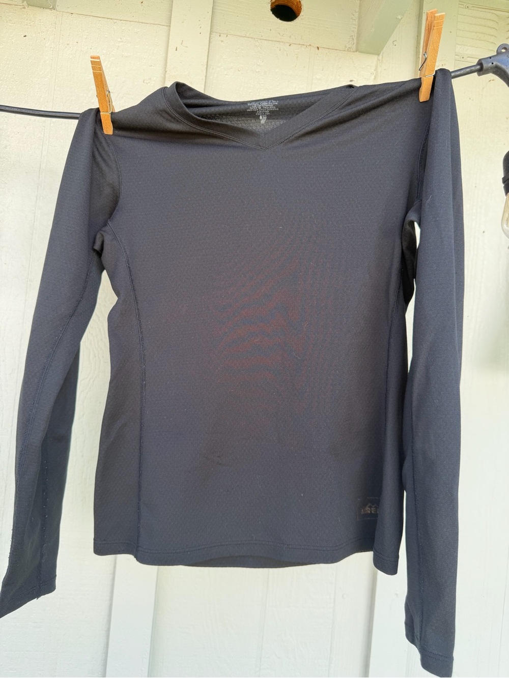 REI Women’s Black Long-Sleeve Performance Tee